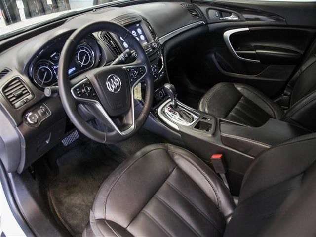 2017 Buick REGAL Sport Touring 4dr Sedan